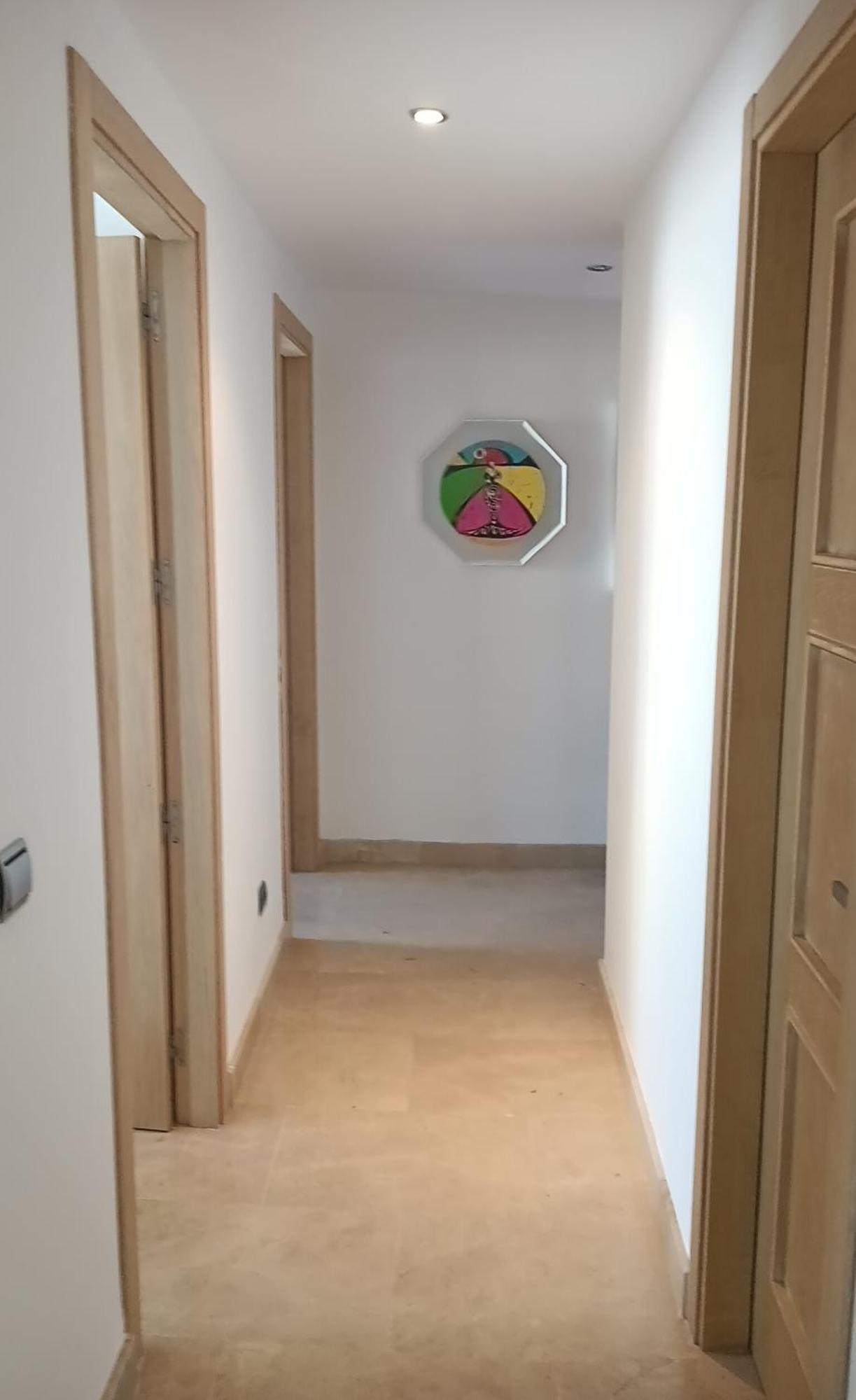 Lovely Apartment With Pool & Sea Views - Marina Del Castillo 2129 Манилва Екстериор снимка